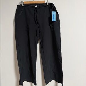 Yoga Fit - Black Cropped Pants NWT